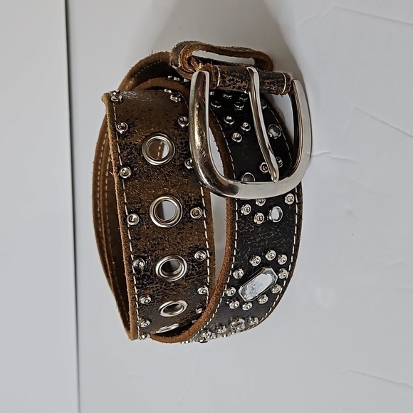 Jeweled Leather Belt Brown   Pre-owned - Picture 4 of 7